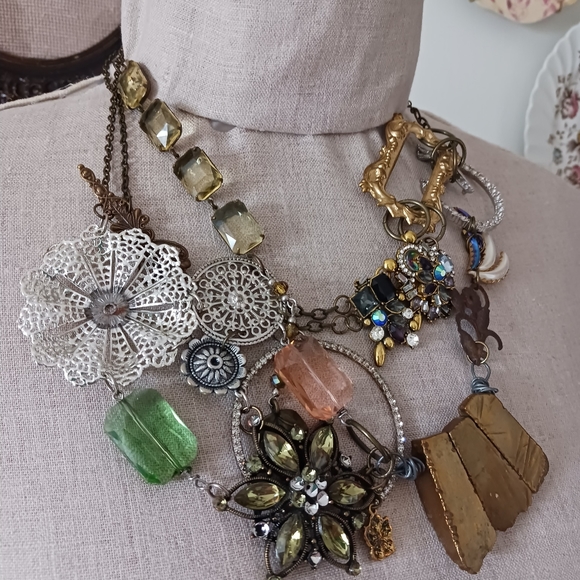 Artisan Statement Necklace - Picture 3 of 3